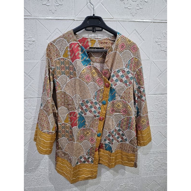 Blouse Batik Wanita Arjuna Weda