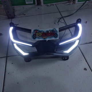AKET HEADLAMP / LAMPU DEPAN YAMAHA NEW NMAX LENGKAP DENGAN ALIS / FRAME CUSTOM LAZY SATU WARNA  YAMA