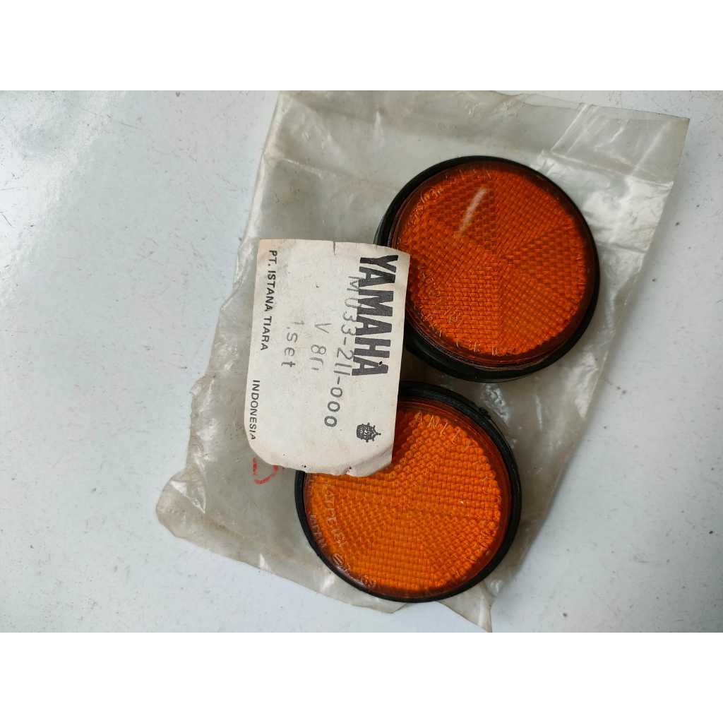 Mata Kucing Yamaha V80