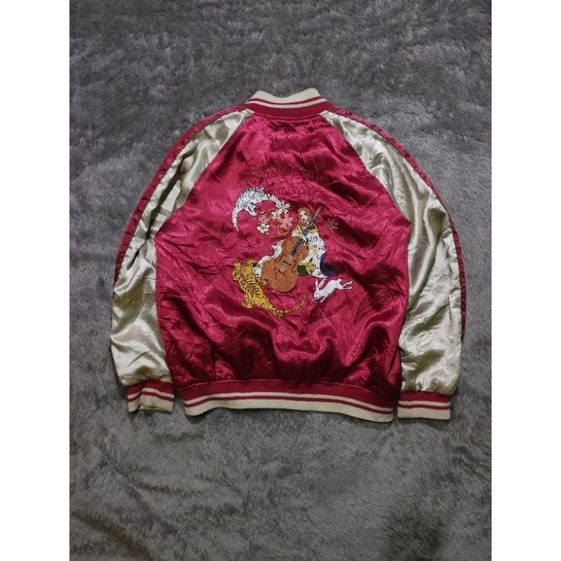 sukajan Japanese traditional