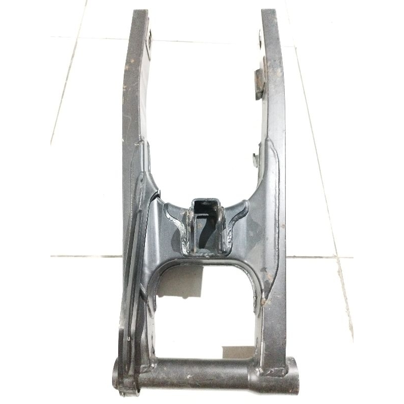 SWING ARM ORIGINAL HONDA CBR 250R 250R KYJ K33 THAILAND ASLI LEPASAN MOTOR TERMURAH TERLARIS