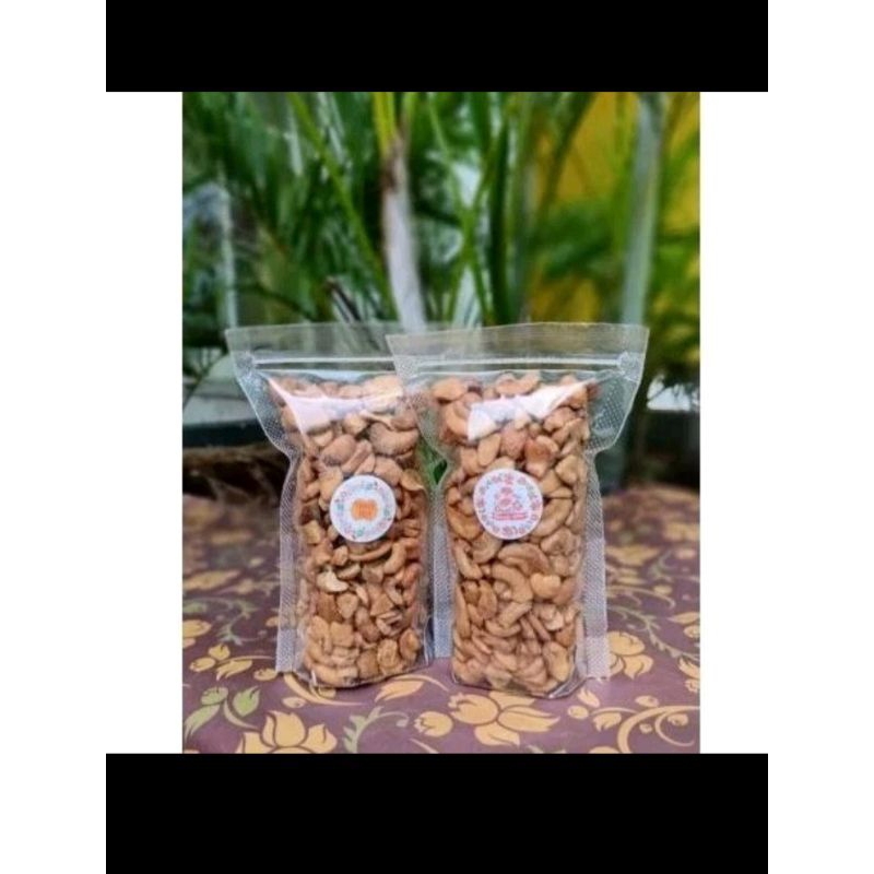 

Kacang mede patahan mateng 200gr