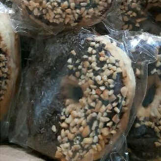 

DONAT KUE BASAH SAHAKUMART CO WAJIB SETELAH PUKUL 16.00