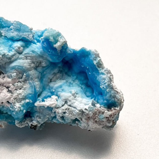 mineral blue gibbsite crystal specimen raw biru gypsum creedite specimen crystal kristal
