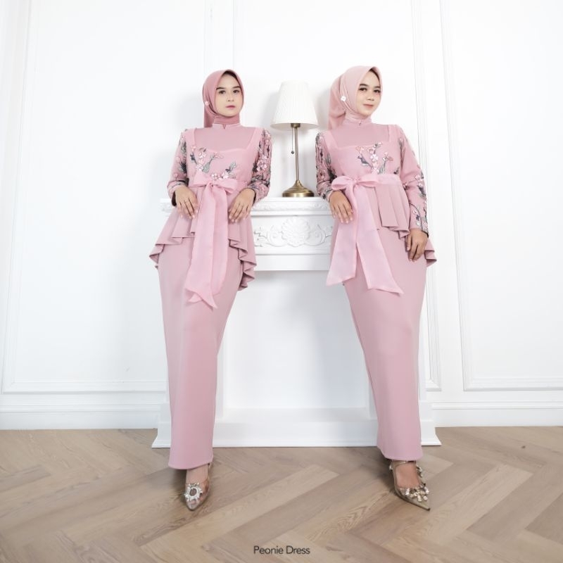 Misskami - Peonie Dress