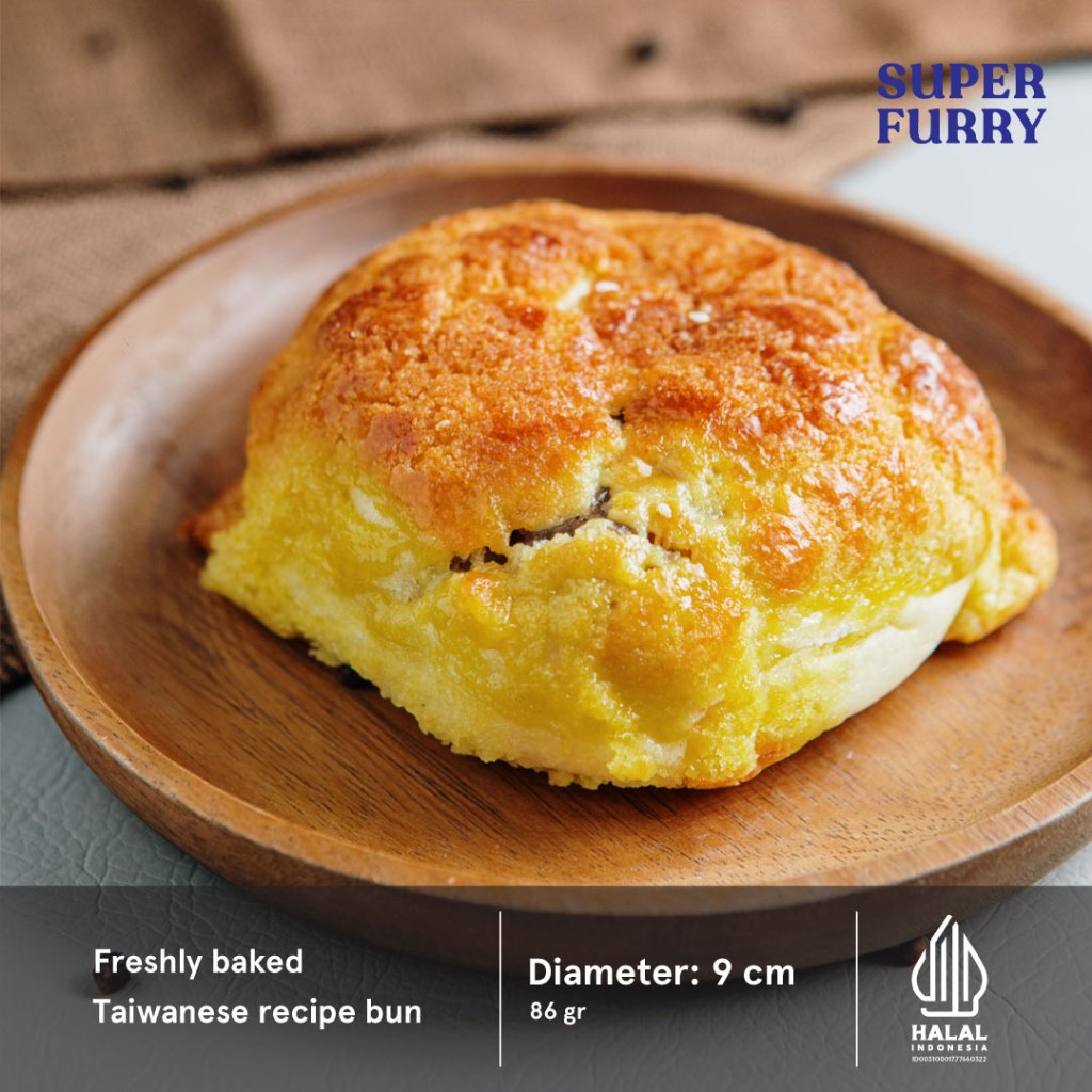

Chicken Char siew Bolo Bun