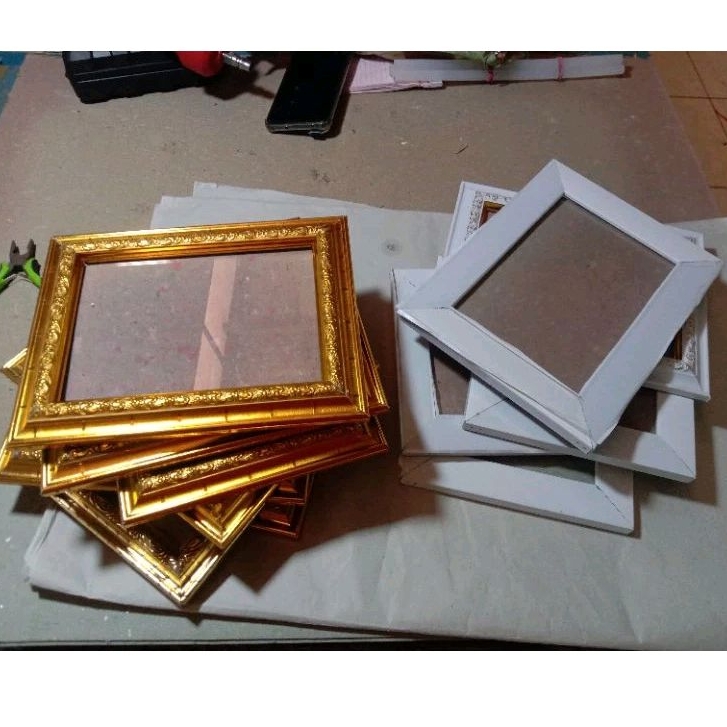 PIGURA 5R MINIMALIS WARNA HITAM DAN PUTIH , emas , coklat lurik , silfer lurik (UKURAN 14 CM X 18CM 