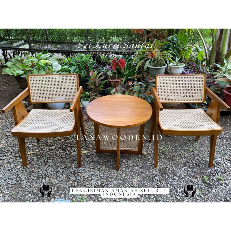 Set Kursi santai jati minimalis modern dari Lanawooden.id material kayu jati solid kombinasi rotan a