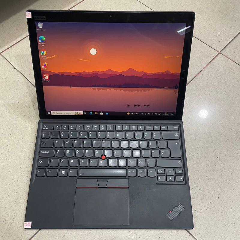 Thinkpad X1 Tablet (GEN 3) i5 gen 8 8/256GB Tablet Mode