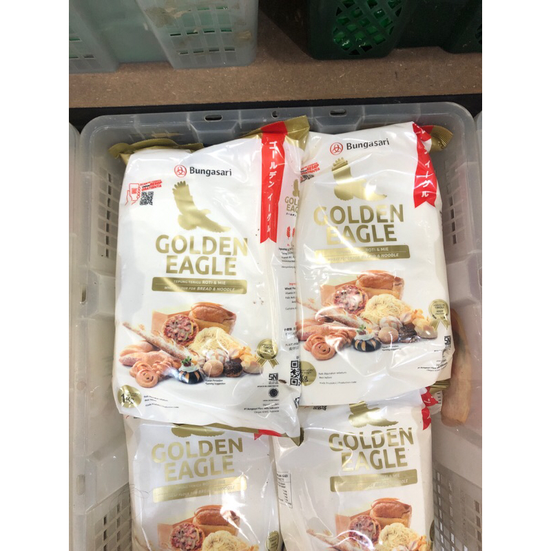 

Tepung Terigu Golden Eagle 1kg