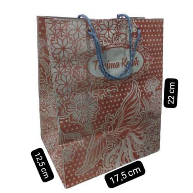 

tas batik 22x17,5x13 cm (R-batik berdiri) isi 12 pcs