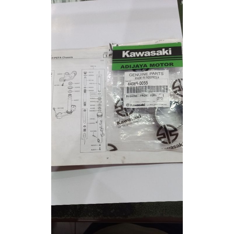 Bushing shock depan / front fork R dan RR tebal 44065-0055