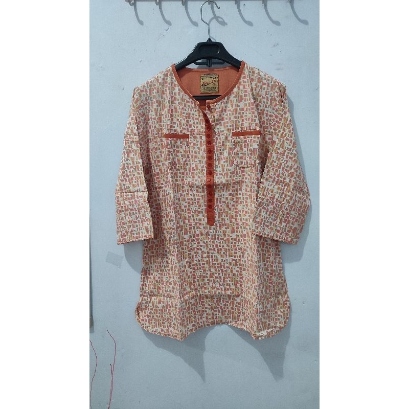 BWi188 Atasan Wanita Preloved