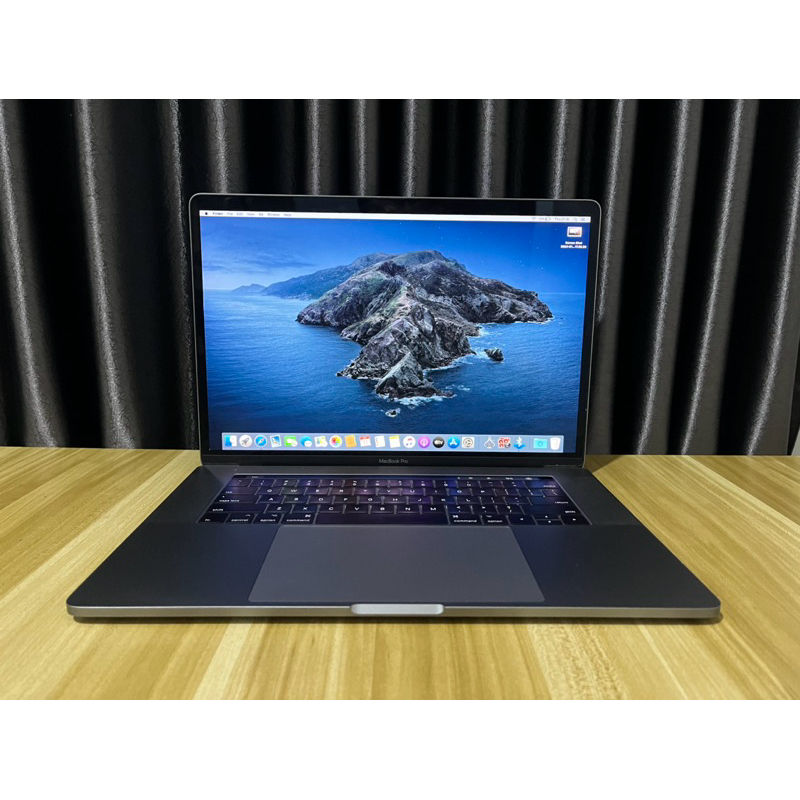Macbook Pro 15-inch i7 2017, Touchbar