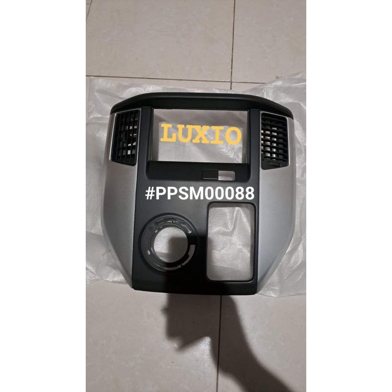 Panel Tape Luxio, Head Unit Luxio