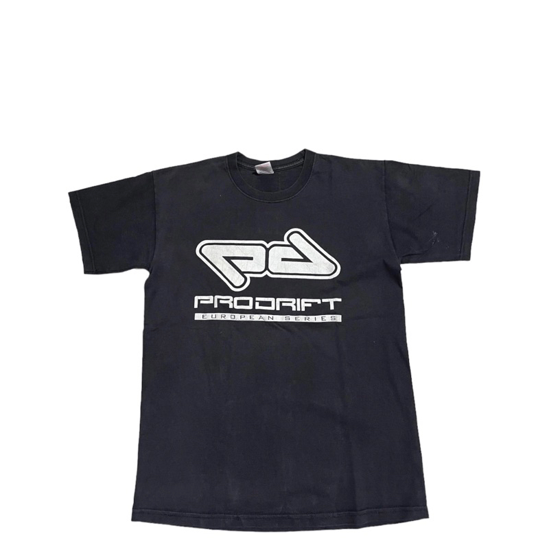 Fruit of The Loom Tshirt.