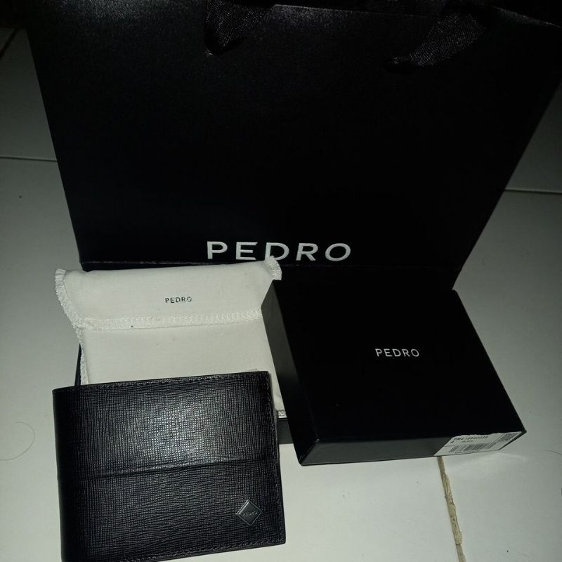 PEDRO MEN Embossed Leather Bi-Fold wallet with insert ORIGINAL STORE
