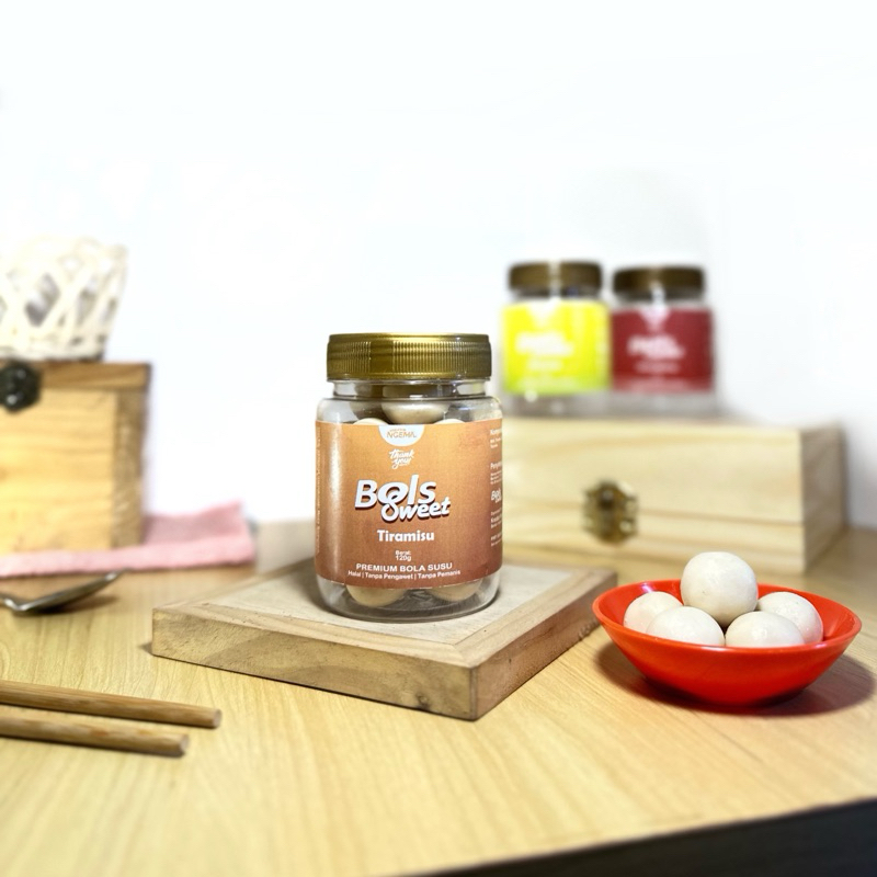 

[BARU] BOLSU TIRAMISU BANANA PREMIUM | 120g Bola Susu