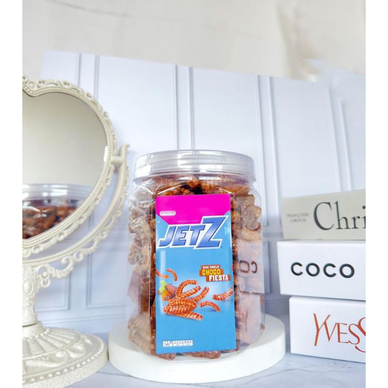 

JETZ 380 gram dan 200 gram jajan kue lebaran kiloan