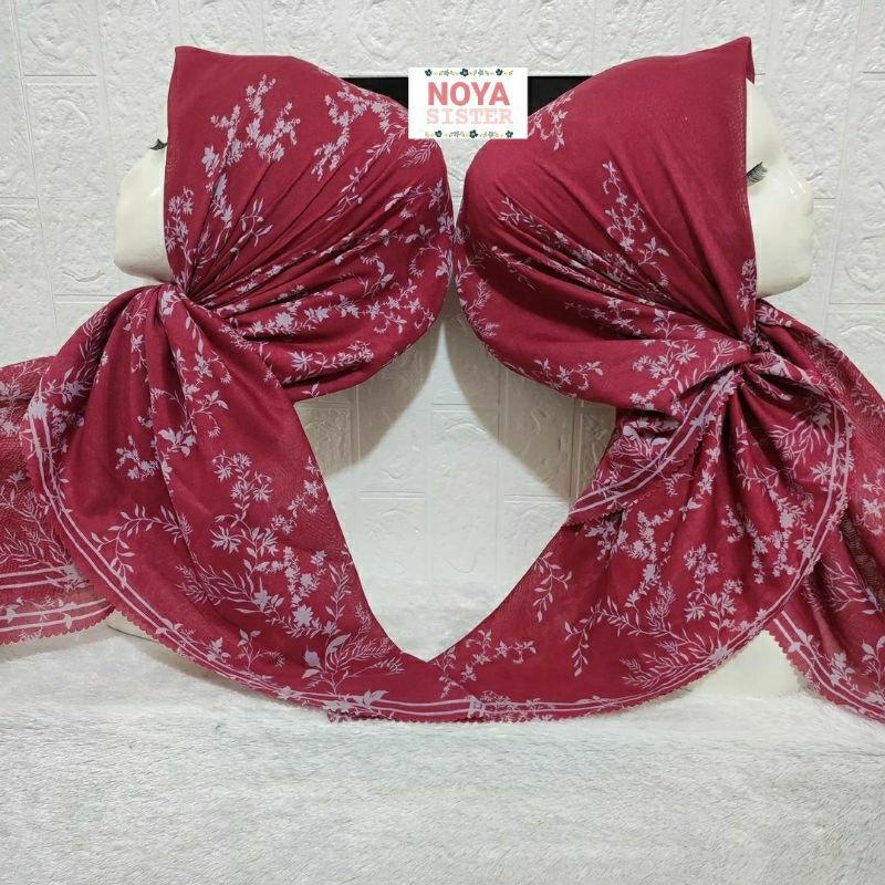 Hijab kerudung segiempat motif pink fanta fushia voal premium Lacercut