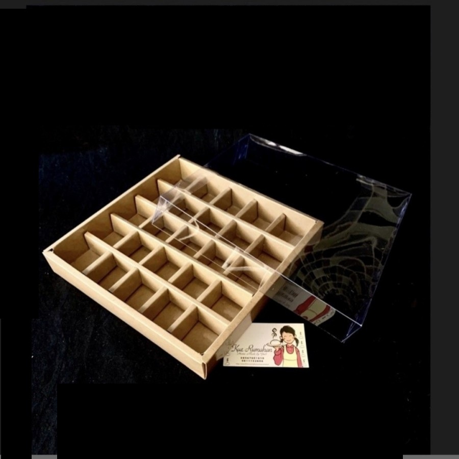 

(5 pcs ) kardus nastar sekat 25 dus cookies hampers box coklat nastar 21,5x21,5x3,5 cm