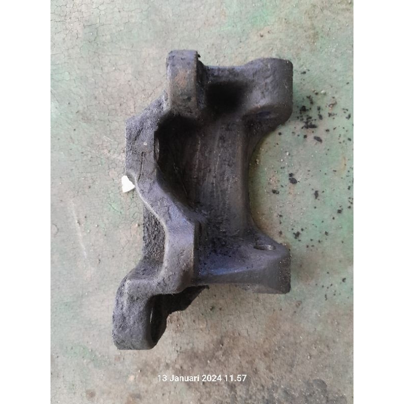 bracket dinamo ampere taft f70
