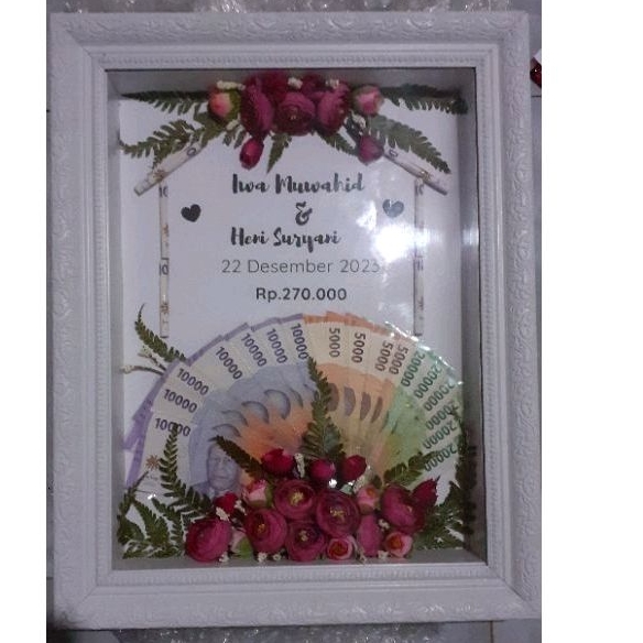 Figura mahar/Dekorasi mahar isi uang palsu+bunga Premium