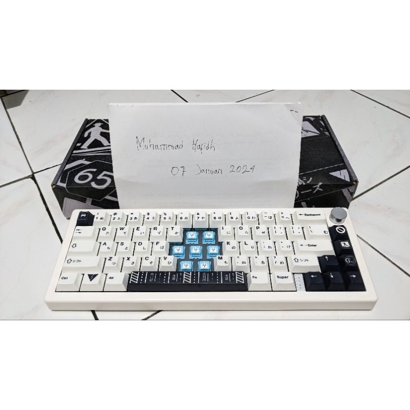 VortexSeries GT65 Japan Sign Road