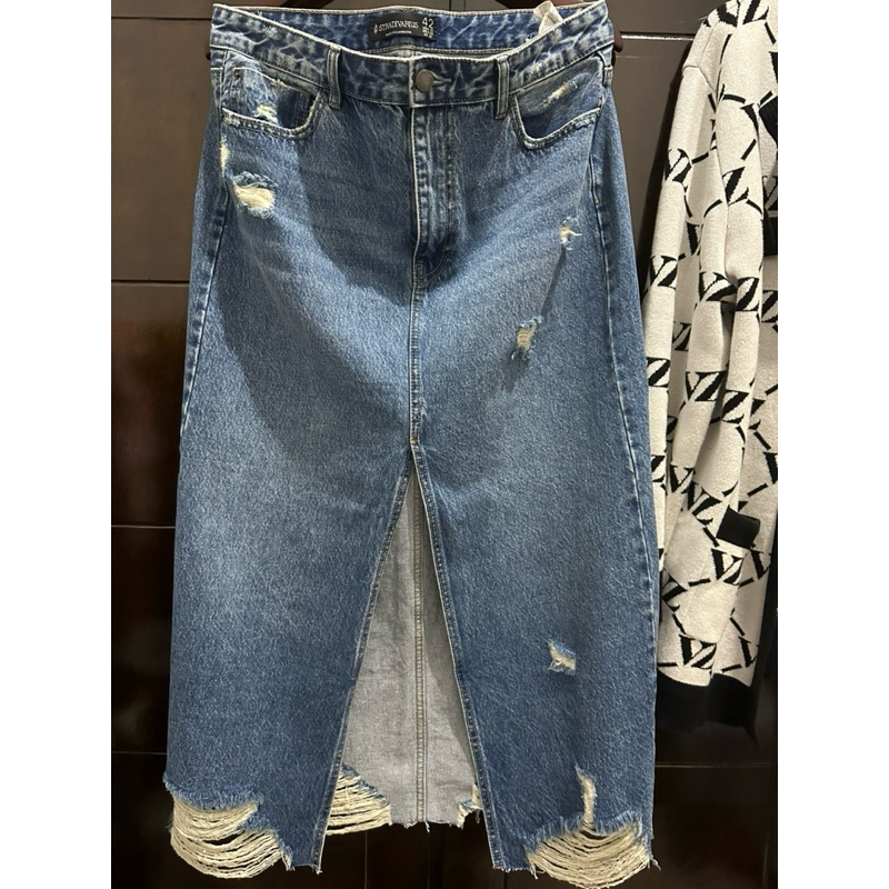 PL SKIRT JEANS STRADIVARIUS SIZE 42