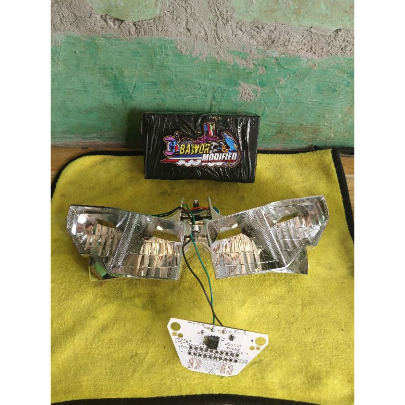reflektor lampu depan pcb vario 125 led vario 150 led lama 2015 2016 2017 original ahm honda