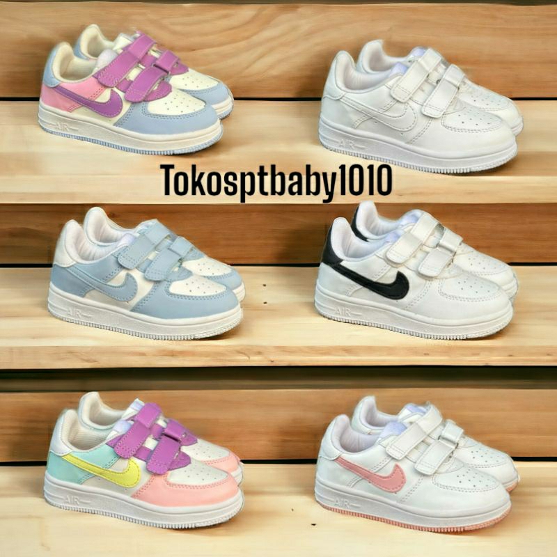 Sepatu Anak Laki Laki dan Perempuan Nike Air Force 1 Low Sepatu Anak Nike Air Force 1 low