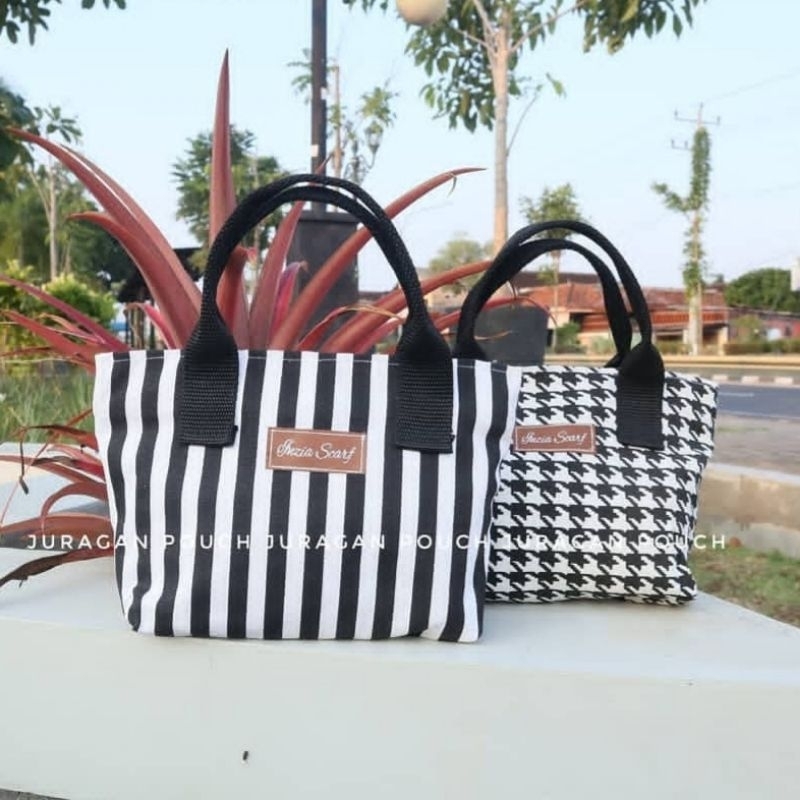 TAS KANVAS CUSTOM BEBAS/Pouch Skincare Murah Unik Custom/Tas Skincare Murah Unik/Souvenir Pernikahan