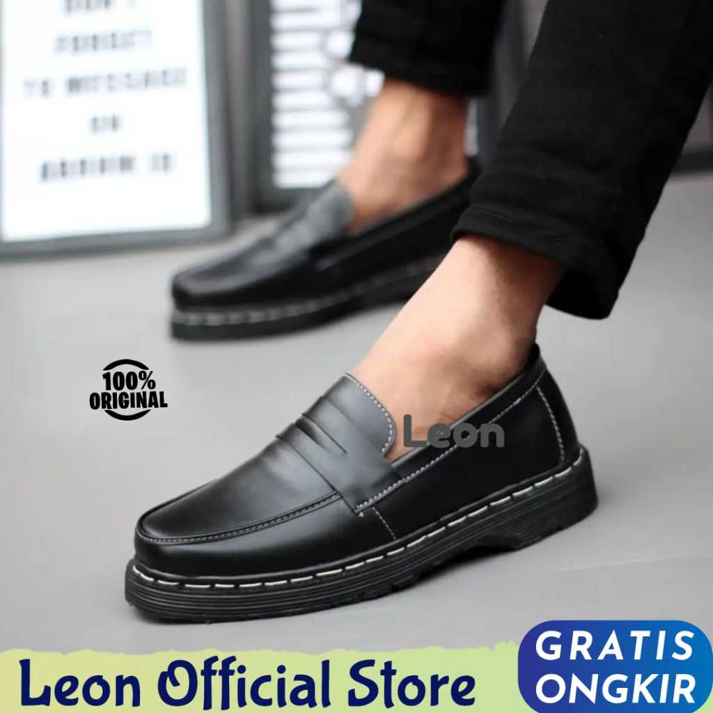 Sepatu Pantofel Formal Slip On Hitam Pria Slop Loafers Docmart Polos Casual Kerja Kulit PU Trendy Mo