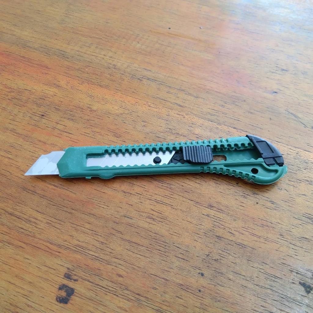 

CUTTER PIMES ALAT POTONG