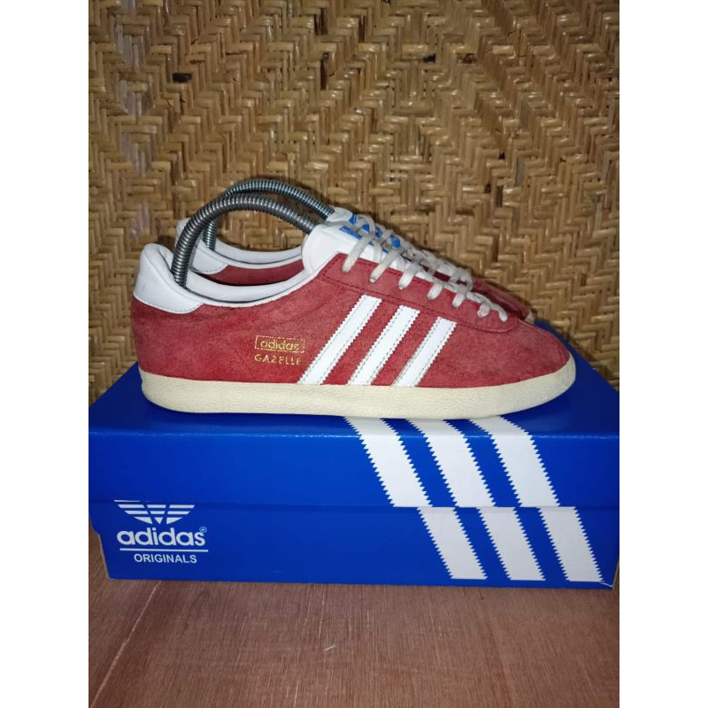 adidas gazelle og second