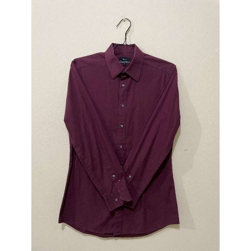 Preloved Kemeja Pria G2000 Man Lengan Panjang Warna Maroon Size 15 / 32 Slim Fit