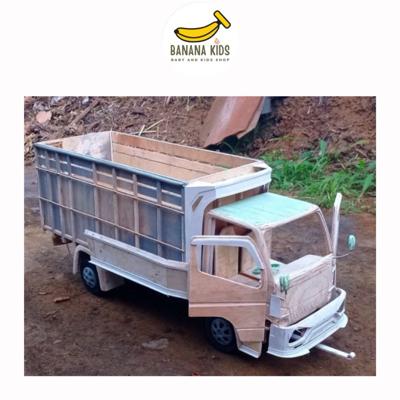 MINIATUR TRUK GIGA FULLSPEK HIDROLIK (mentahan) skala 12