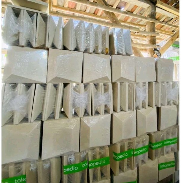 Roster Bata Tempel Mozaik Natural (20cmx20cm) Roster dinding roster tempel dekorasi dinding