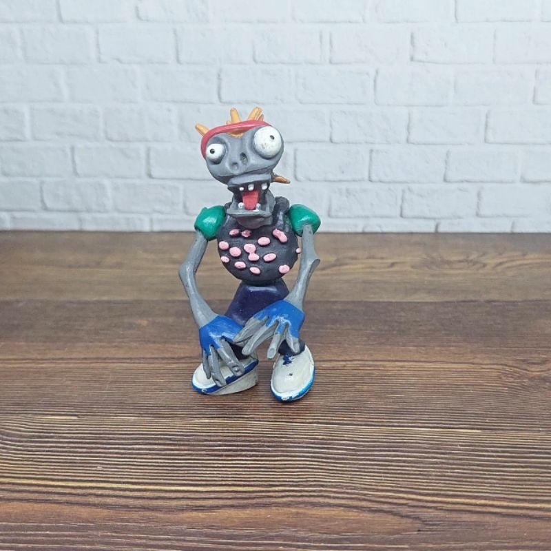 Zombie VS Plants Action Figure Mainan McD Happy Meal