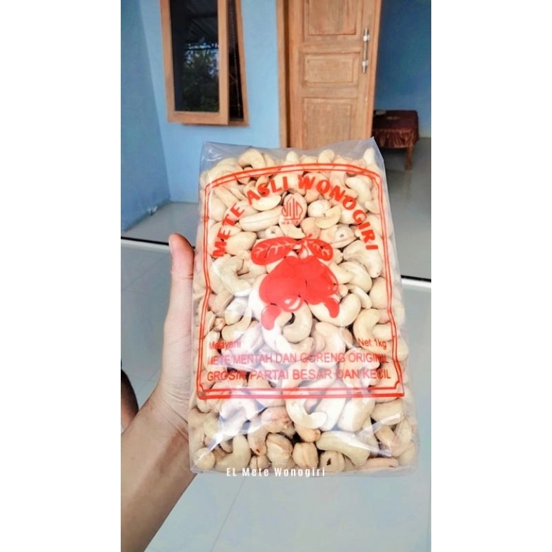 

Kacang Mete Goreng (1kg) Asli Wonogiri