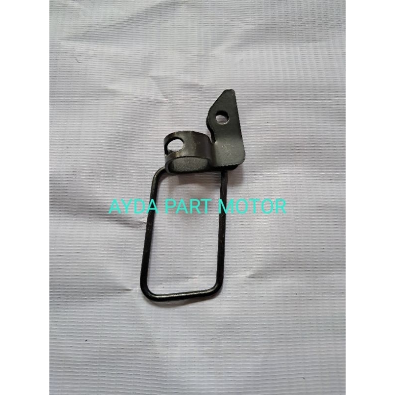 plat/klem/breket dudukan bawah selang rem depan honda new vario 125 150 160 genio original
