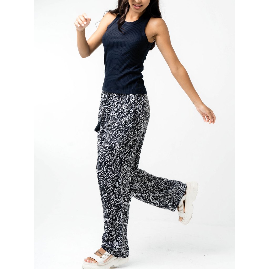 BLOOD + BONE - Guerilla Pant - White