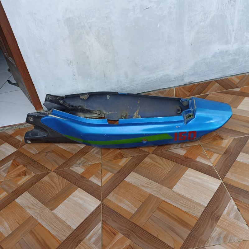 body belakang cover frame kanan kiri Suzuki Fxr 150 fxr cbu Original