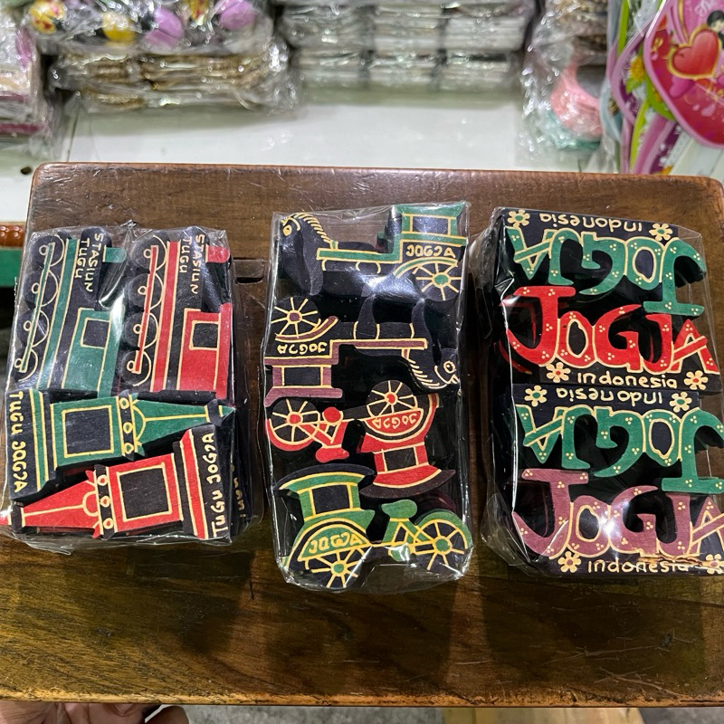 Magnet Kulkas Becak Andong Jogja 1 Kodi (isi 20pcs) Souvenir oleh oleh khas yogyakarta indonesia