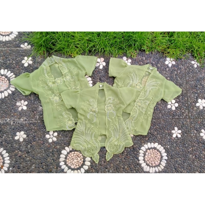 kebaya anak/ kebaya bordir anak