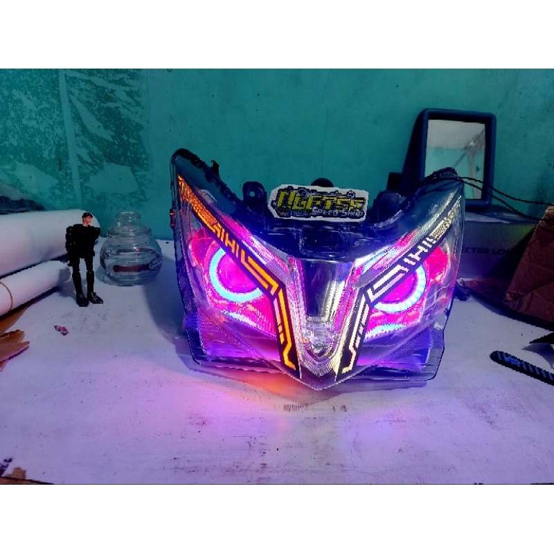 Reflektor projie lampu depan vario 125 techno custom sein running