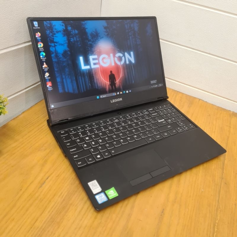 FULLSET GAMING Lenovo legion Y530 I3 GEN 8 GTX 1050 RAM 8 SSD - laptop bekas - laptop second - lapto