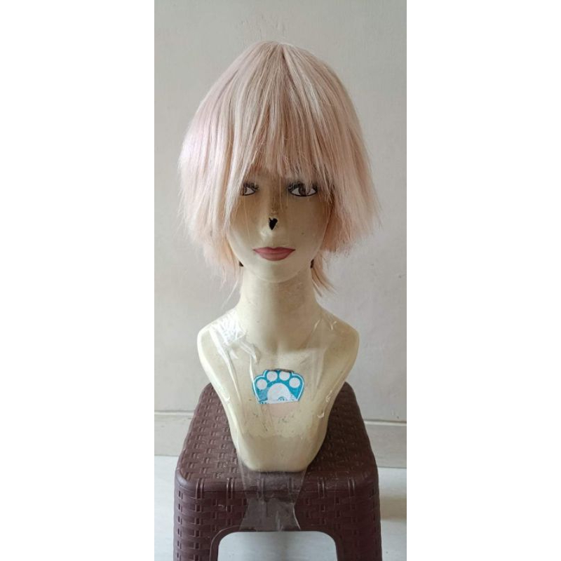 wig pale blonde wig pendek wig cosplay wig cowok