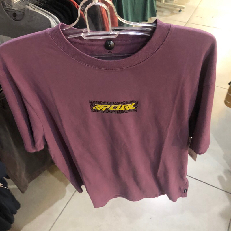 kaos pria rip curl original archive slant tee grapeade
