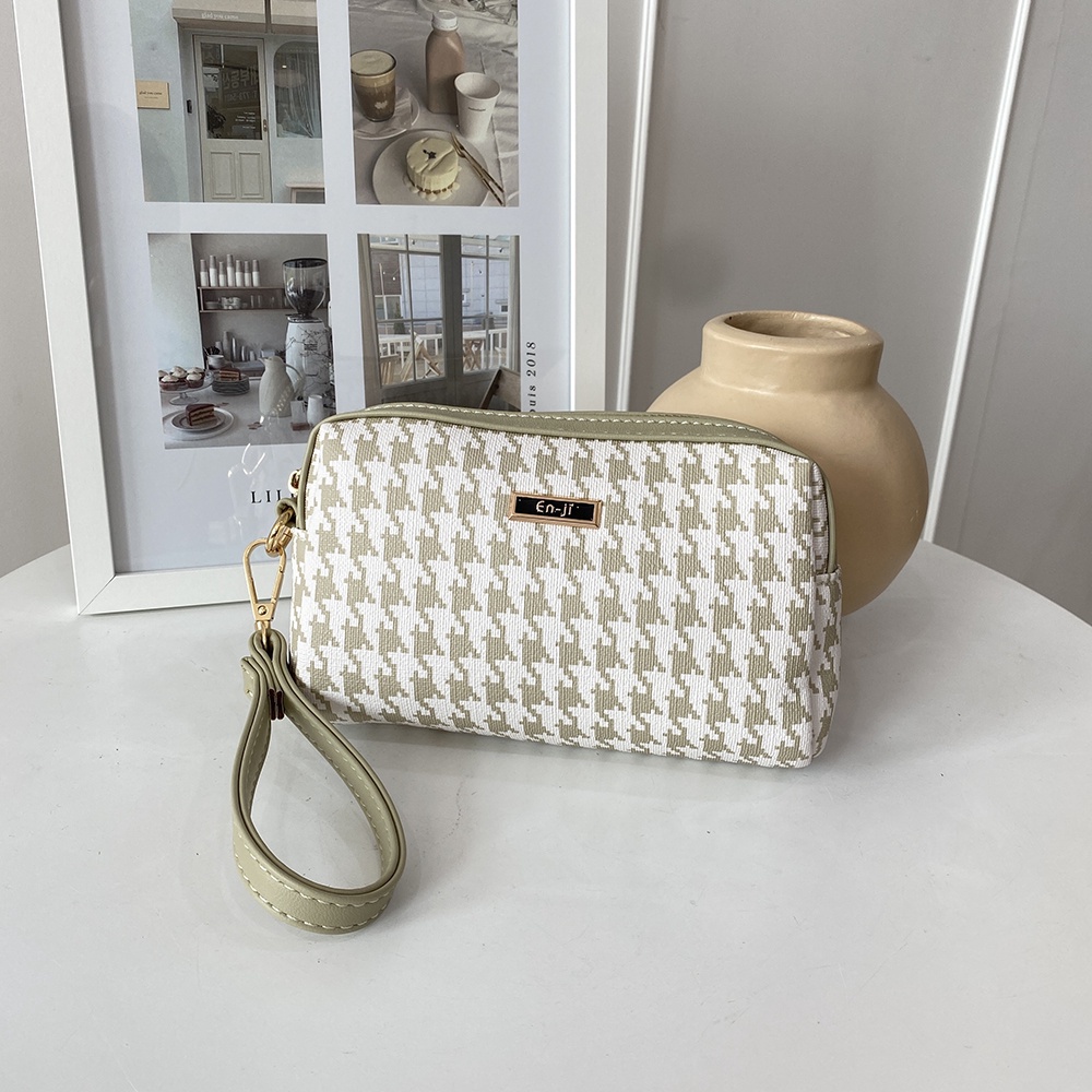 FLASH SALE Enji Aika Pouch  Mint